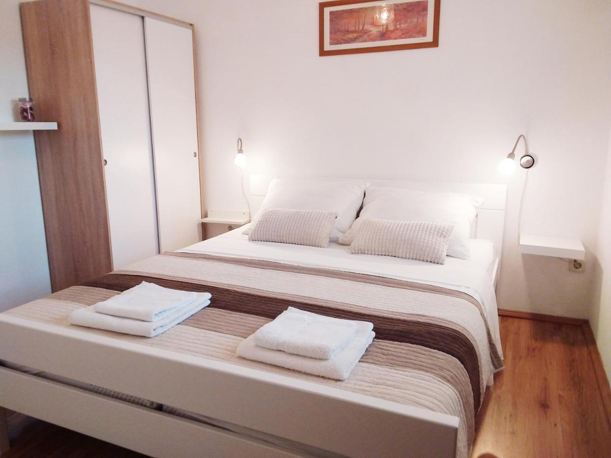 Apartman Tomo PUY Exterior foto
